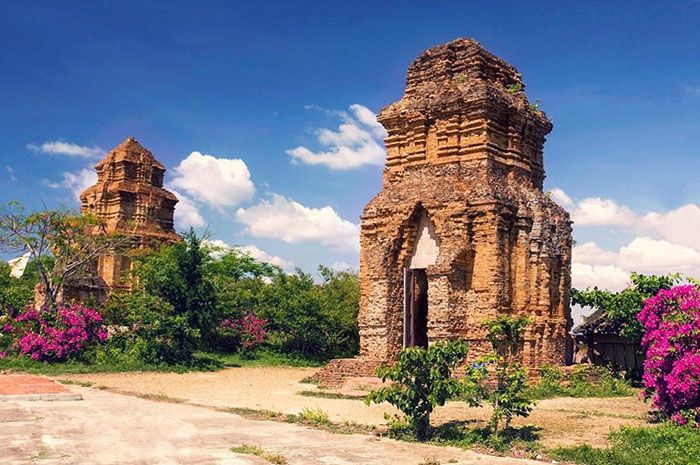 Tháp Poshanu ở Phan Thiết