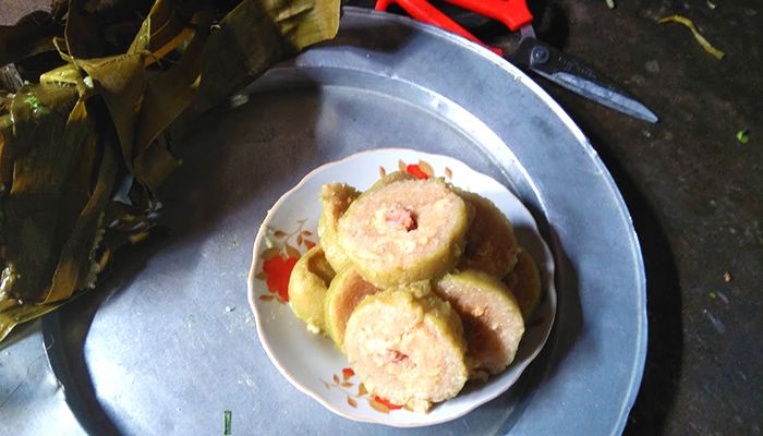 Bánh tét, hương vị khó quên ngày Tết ở Bình Thuận
