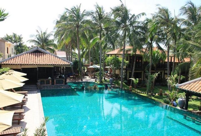 Lotus Village Resort Mũi Né