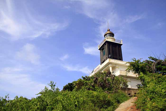 Kinh nghiệm đi du lịch ngọn Hải Đăng Núi Cấm ở Phú Quý