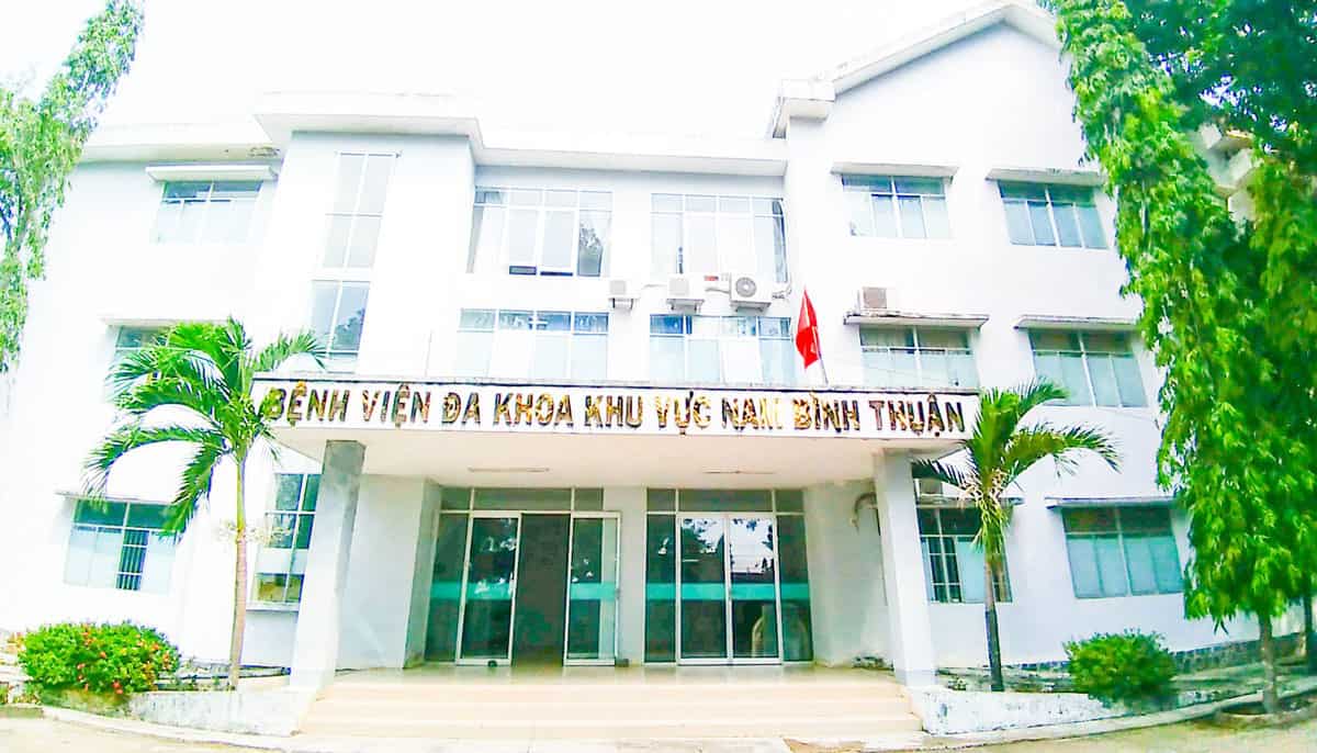 Bệnh viện ĐKKV Phía Nam Bình Thuận thông báo tuyển dụng