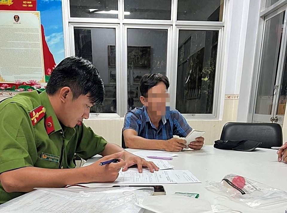 Phát hiện nhiều lái xe ô tô dương tính với ma túy - Ảnh: Nguyễn Luân/Báo Bình Thuận
